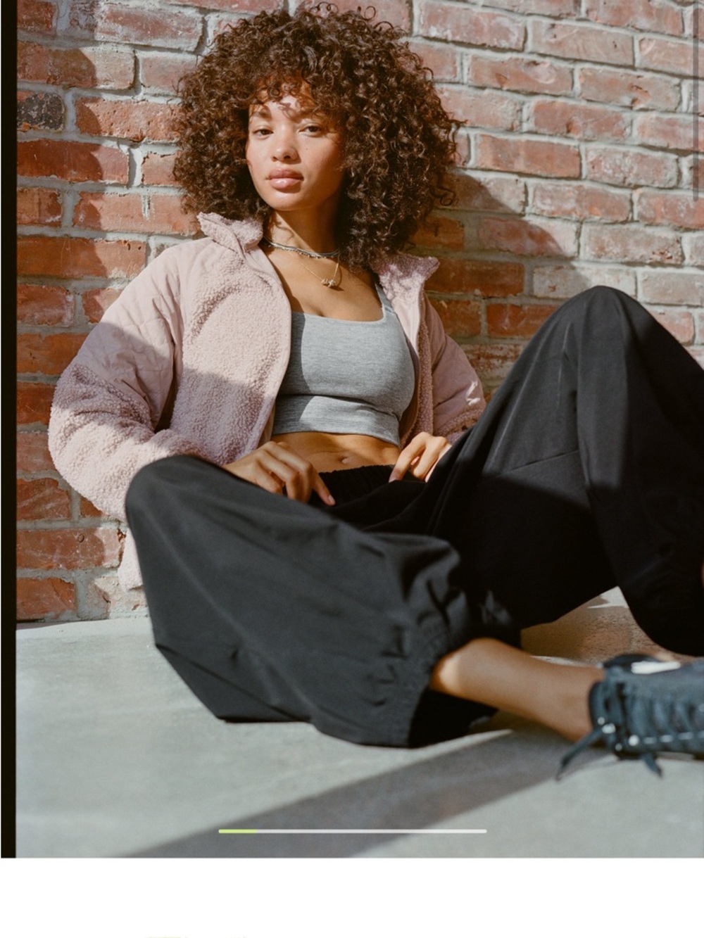 OFFLINE By Aerie Nice Moves Balloon Pant in Black - Picture 2 of 7